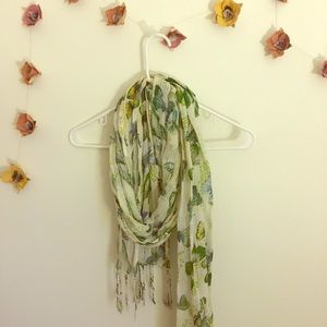 Tasseled Green Butterfly Scarf 🦋